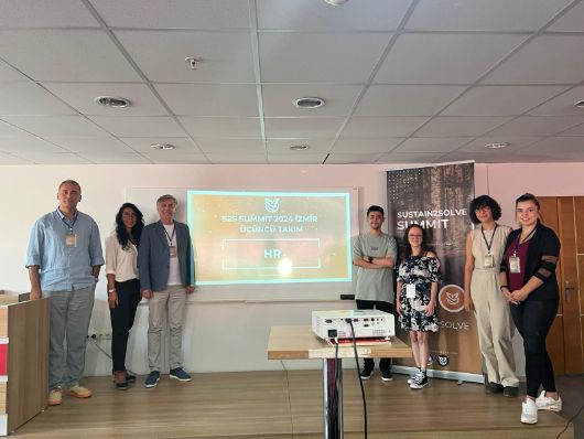 İSTÜN Bilgisayar Mühendisliği Bölüm Başkanı Dr. Öğr. Üyesi Nazlı Tokatlı'nın destekleriyle...