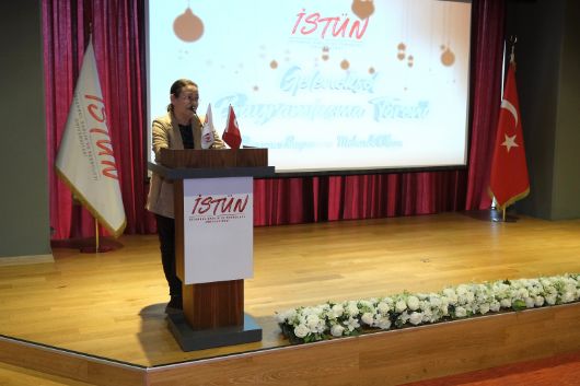 İstanbul Sağlık ve Teknoloji Üniversitesi’nde Geleneksel Bayramlaşma Töreni Düzenlendi