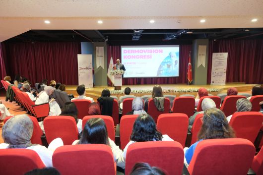 DermoVision Kongresi’nde Eczacılık ve Kozmetik Sektörü Buluştu