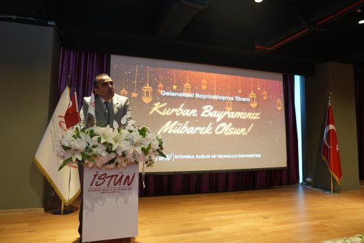 İstanbul Sağlık ve Teknoloji Üniversitesi’nde Geleneksel Bayramlaşma Töreni Gerçekleştirildi