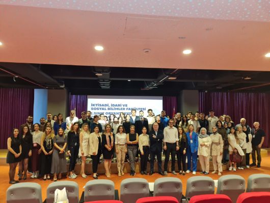 İktisadi, İdari ve Sosyal Bilimler Fakültesi 1. Sınıf Oryantasyon Programı Düzenlendi